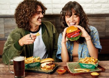 LA JUGADA PERFECTA se vive con la alineación ideal… y el mejor sabor está en Wingstop