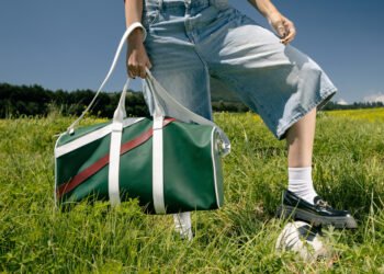La Duffle Bag de OKA se viste de México en una edición limitada