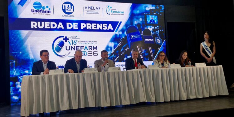 Uso de IA escala 6% mercado irregular de medicamentos en 2026, advierten farmacéuticos