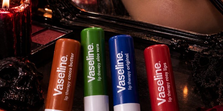 Labios de película, lip combos que querrás llevar este Halloween