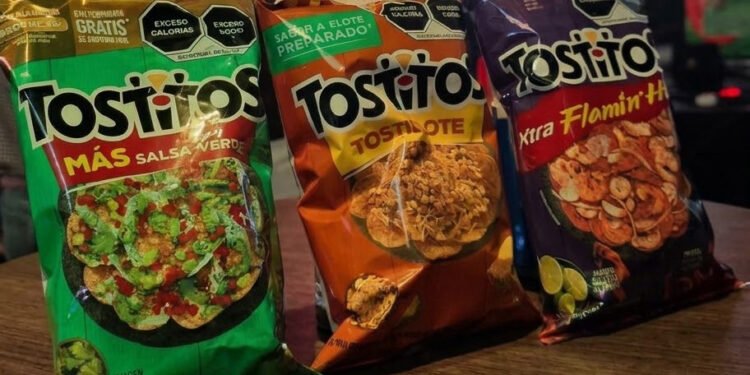 ¿Te imaginas ir a un plan improvisado y terminar haciendo stand-up? Así se vive el #LentramosATodo de Tostitos®