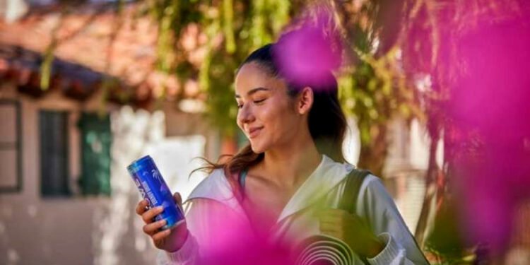 Las bebidas dejan de ser solo refrescantes: consumidores buscan experiencias que se adapten a cada momento