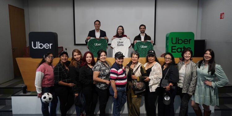 La Selección Nacional Femenil presenta a Uber y Uber Eats como su plataforma oficial de movilidad y delivery